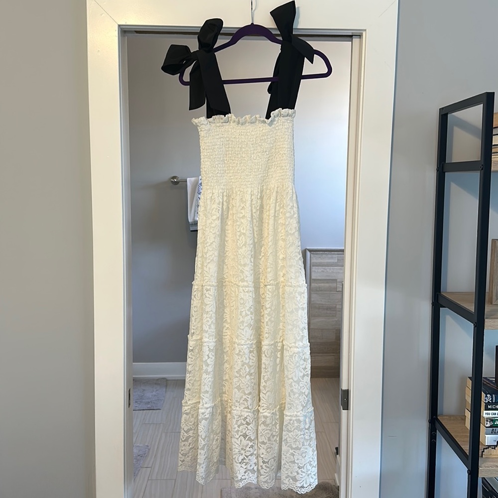 Hillhouse The Lace Ribbon Ellie Nap Dress